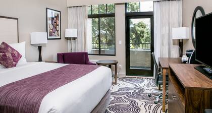 Hotel Siri Downtown - Paso Robles