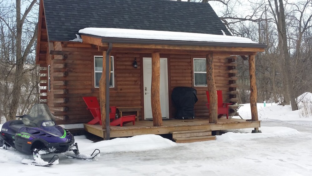 Little Moose Lodge Mohawk River Waterfront Property in St. Johnsville