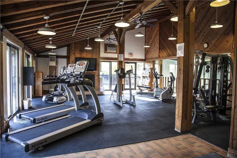 Family Friendly 3 Bedroom Stowe Townhome Walk To Lift 2019