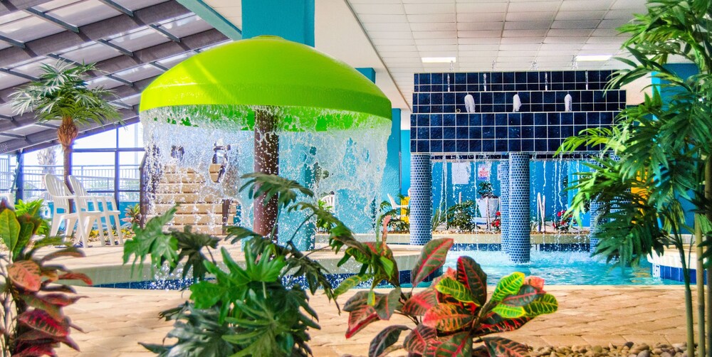 Guest Room w/ Balcony at Oceanfront Resort + Official On-Site Rental Privileges