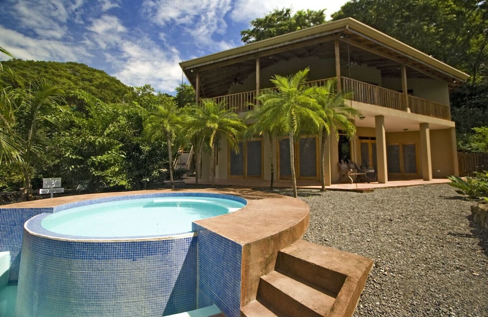 Vista Del Mar, 4 Bedroom Villa in La Cruz, Costa Rica