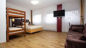 1 bedroom, blackout curtains, soundproofing, free WiFi