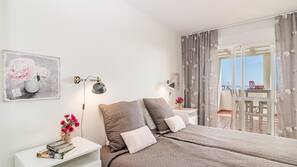 Cots/infant beds, free WiFi, linens