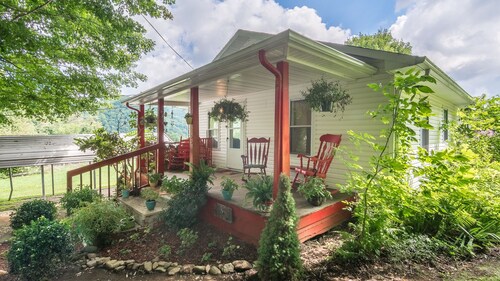 Visit Roan Mountain State Park In Roan Mountain Expedia