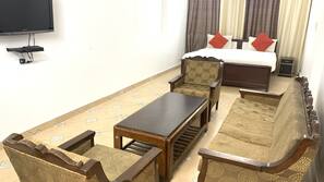Blackout curtains, iron/ironing board, free WiFi
