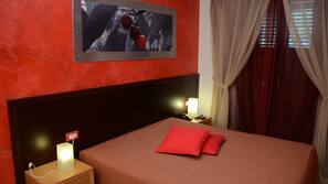 Minibar, tende oscuranti, culle/letti per bambini (gratuiti)