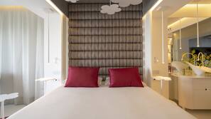 Bureau, chambres insonorisées, Wi-Fi gratuit, draps fournis