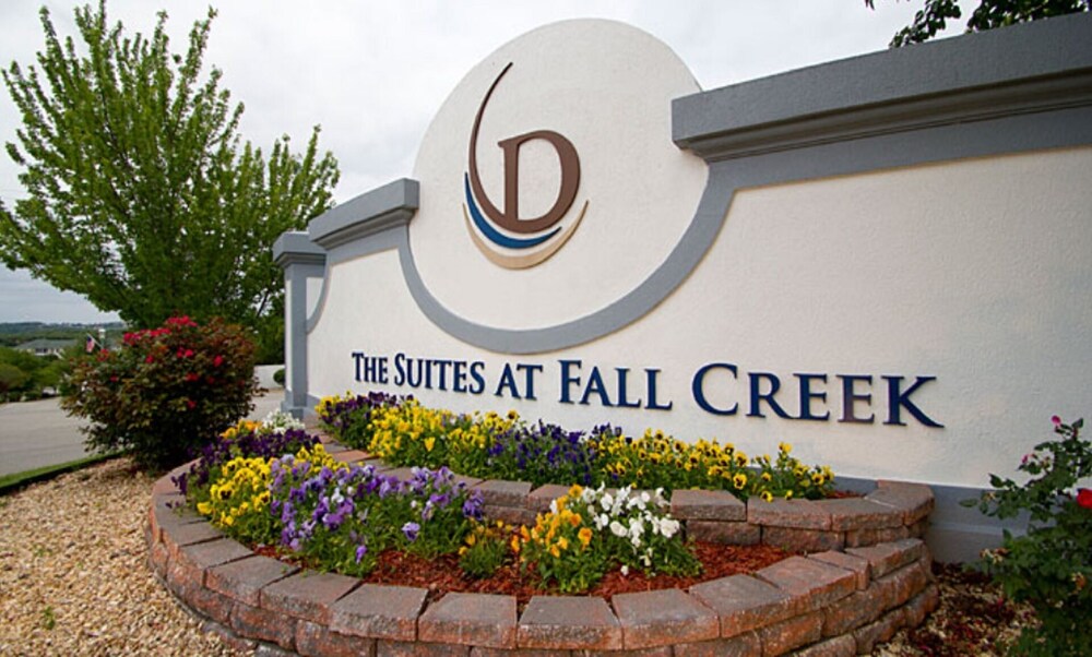 Studio at Suites at Fall Creek, Branson, MO