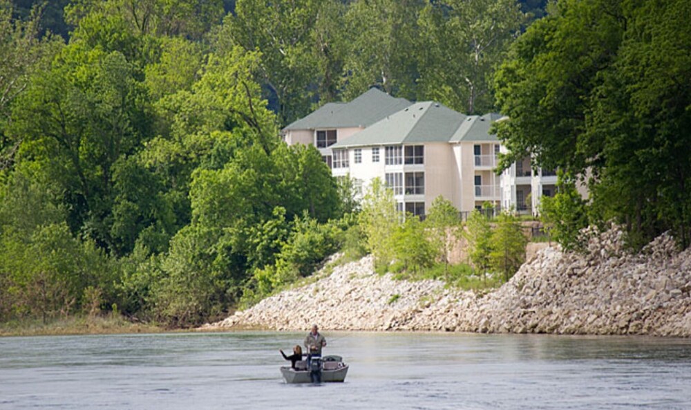 Studio at Suites at Fall Creek, Branson, MO