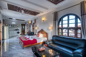 Studio, Terrace | Premium bedding, minibar, in-room safe, desk