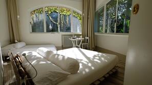 Blackout drapes, free cribs/infant beds, free WiFi, linens