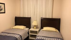 Desk, iron/ironing board, free WiFi, linens