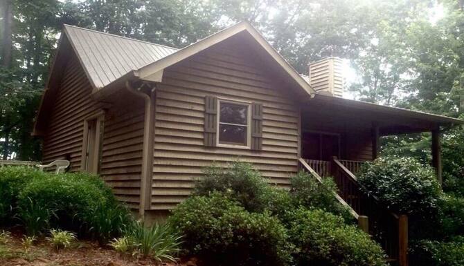 Dahlonega By Montaluce Winery Enhanced Cleaning Self Checkin Wifi Roku Tv In Helen Ga Expedia