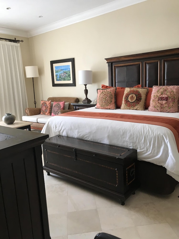 Villa la Estancia,High floor great ocean VIEW,beachfront 5 star, Cabo