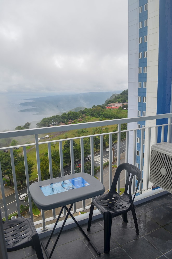 Affordable Staycation overlooking Taal Lake in Tagaytay Best Rates