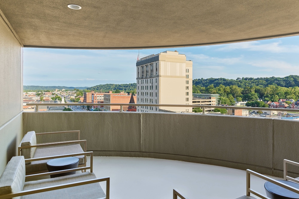 Delta Hotels by Marriott Ashland Downtown in Ashland Best Rates