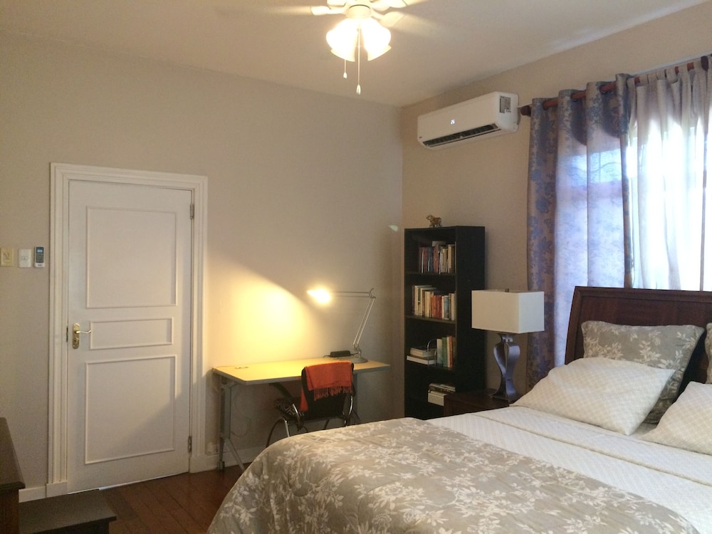 Gorgeous Room In Villa 5 Mins To Queens Park Private Bathroom Tv Netflix In Port Of Spain Hotel Rates Reviews On Orbitz