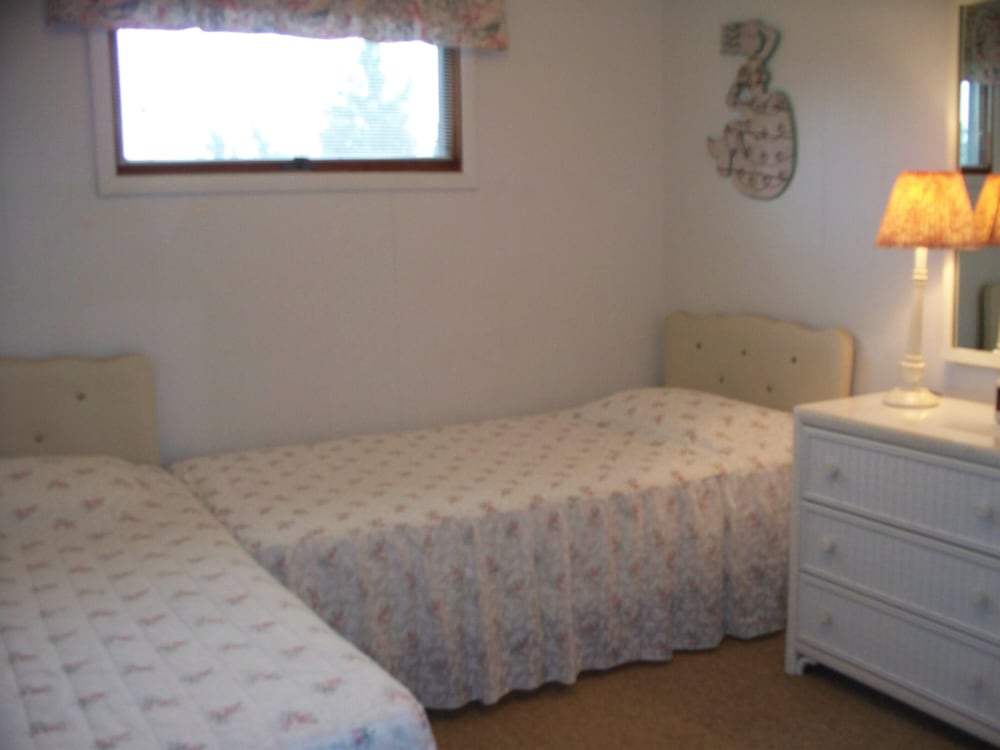 Refunds if beach closed by Delaware