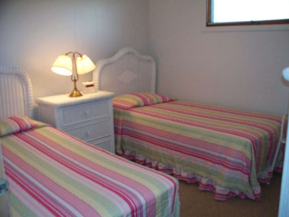 Refunds if beach closed by Delaware