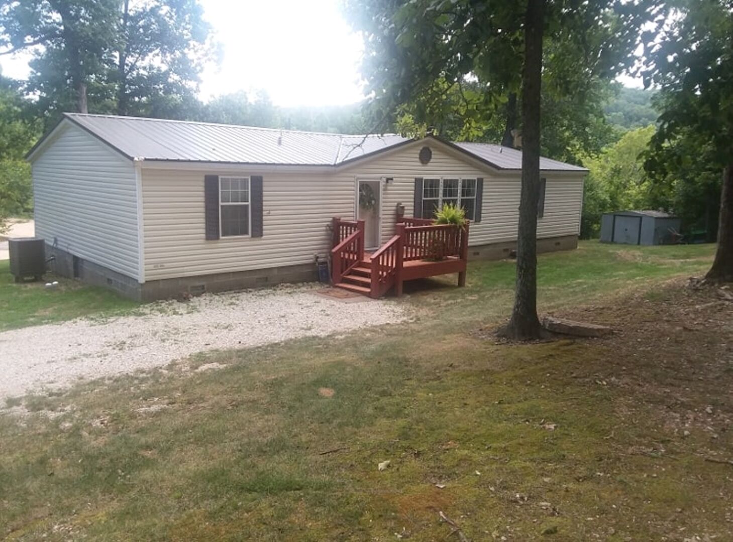 Big Hollow Retreat on Sinking Creek in Rolla, United States
