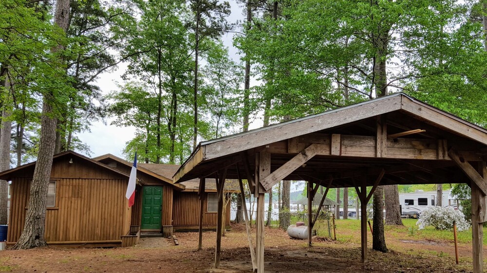 Rustic Waterfront Cabin on Toledo Bend Lake in Hemphill Best Rates & Deals on Orbitz