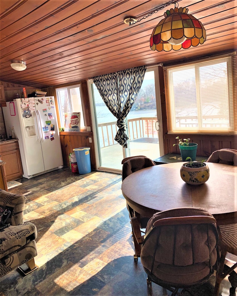 “Indiana Beach Rentals” on Shafer Lake, Near Amusement park. Boat