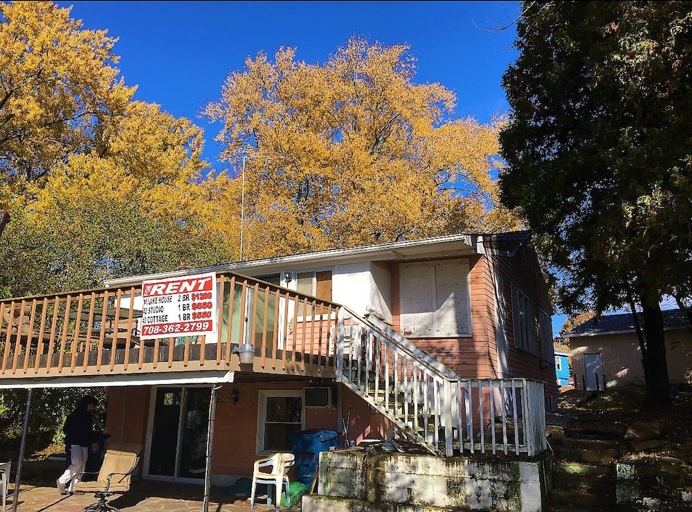 “Indiana Beach Rentals” on Shafer Lake, Near Amusement park. Boat