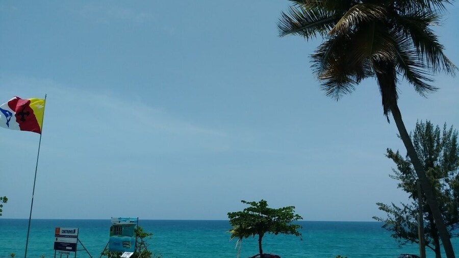 La Cruz de Colon Guest House