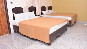Desk, rollaway beds, bed sheets