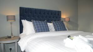 Blackout curtains, iron/ironing board, free WiFi, linens