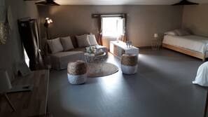 1 bedroom, premium bedding, individually decorated