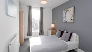 2 bedrooms
