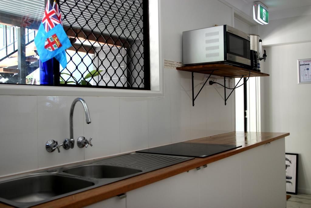 Yeppoon Beachhouse - Hostel