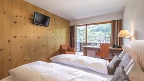 In-room safe, desk, iron/ironing board, free cribs/infant beds