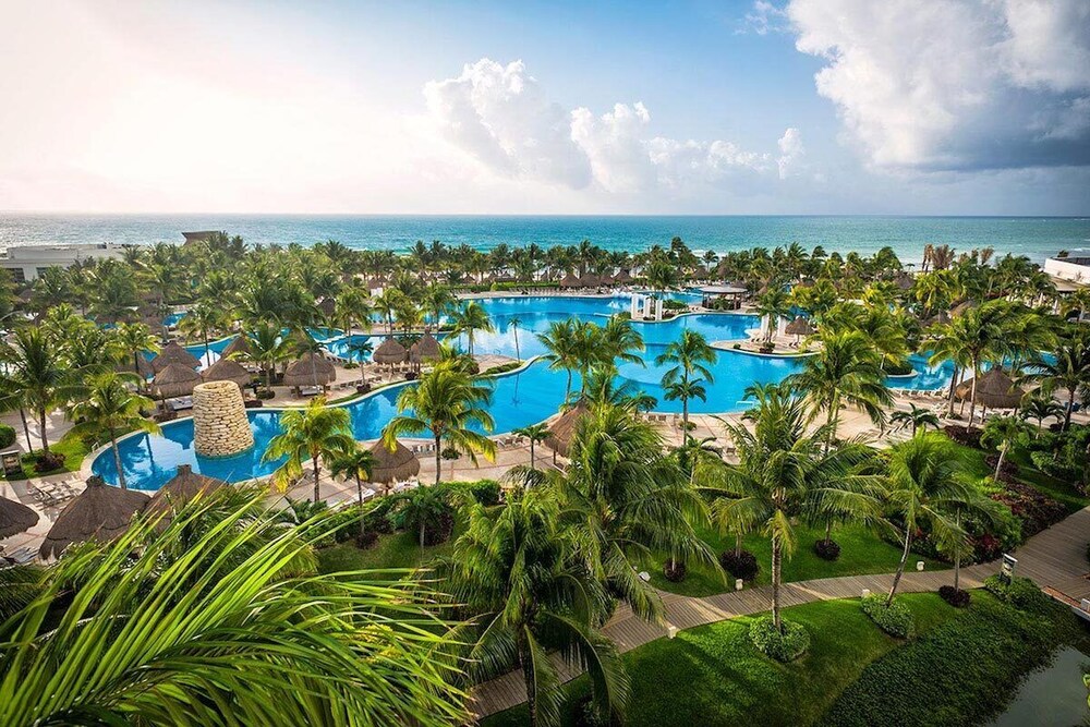 GRAND BLISS, VIDANTA, RIVIERA MAYA. in Playa del Carmen Best Rates