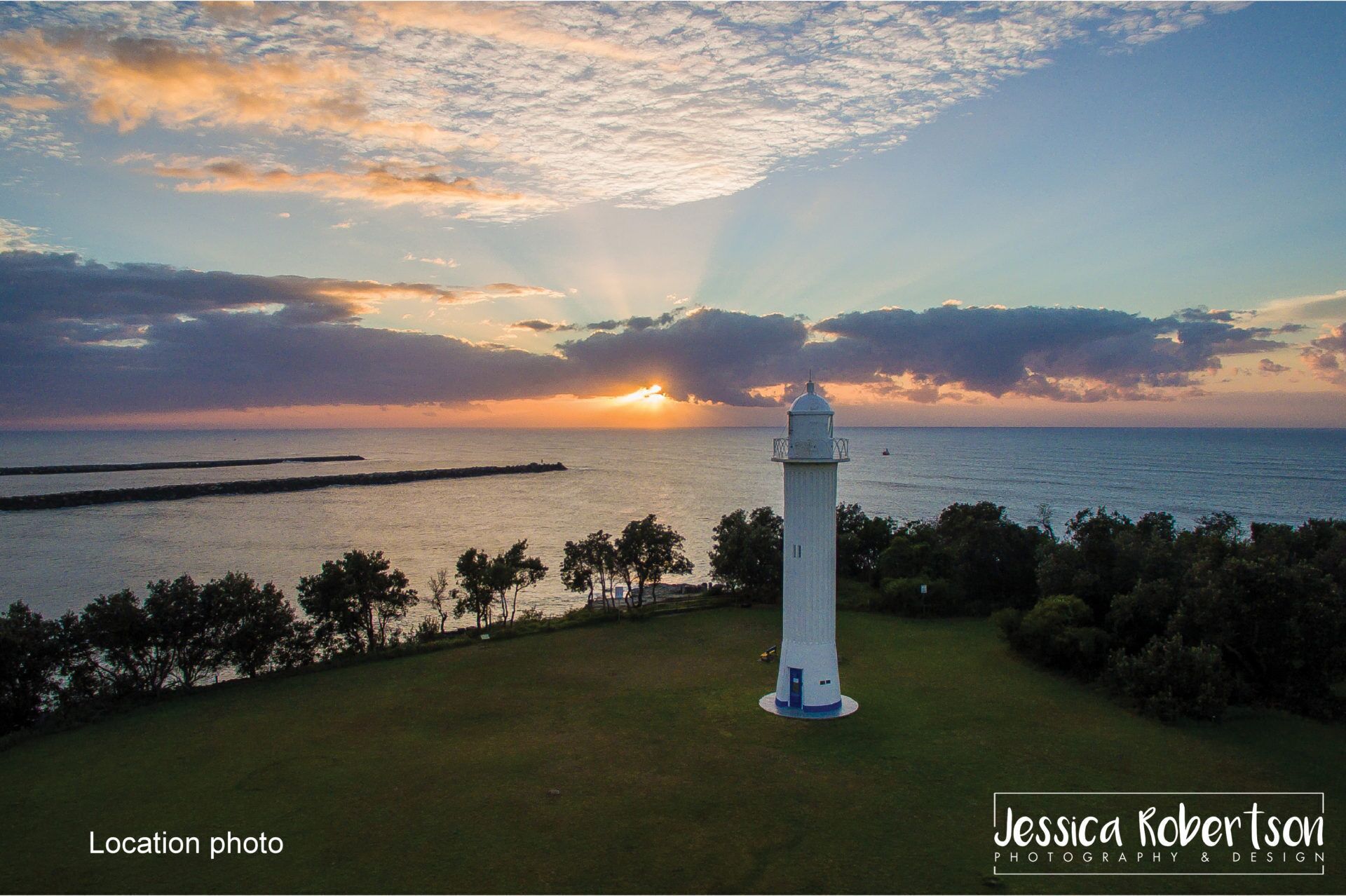 Arcoola 1 - Overlooking Main Beach