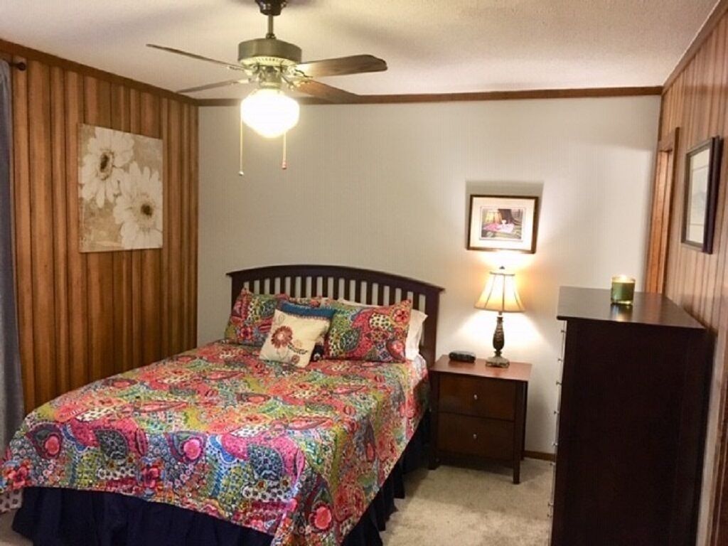 Pinnacle Inn Resort Indoor Pool Hot Tubs Money Saver Beech Mountain Nc Boone 21 Updated Prices Expedia Co Uk