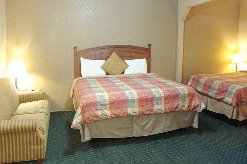 Welcome to the Holland inn suites double room