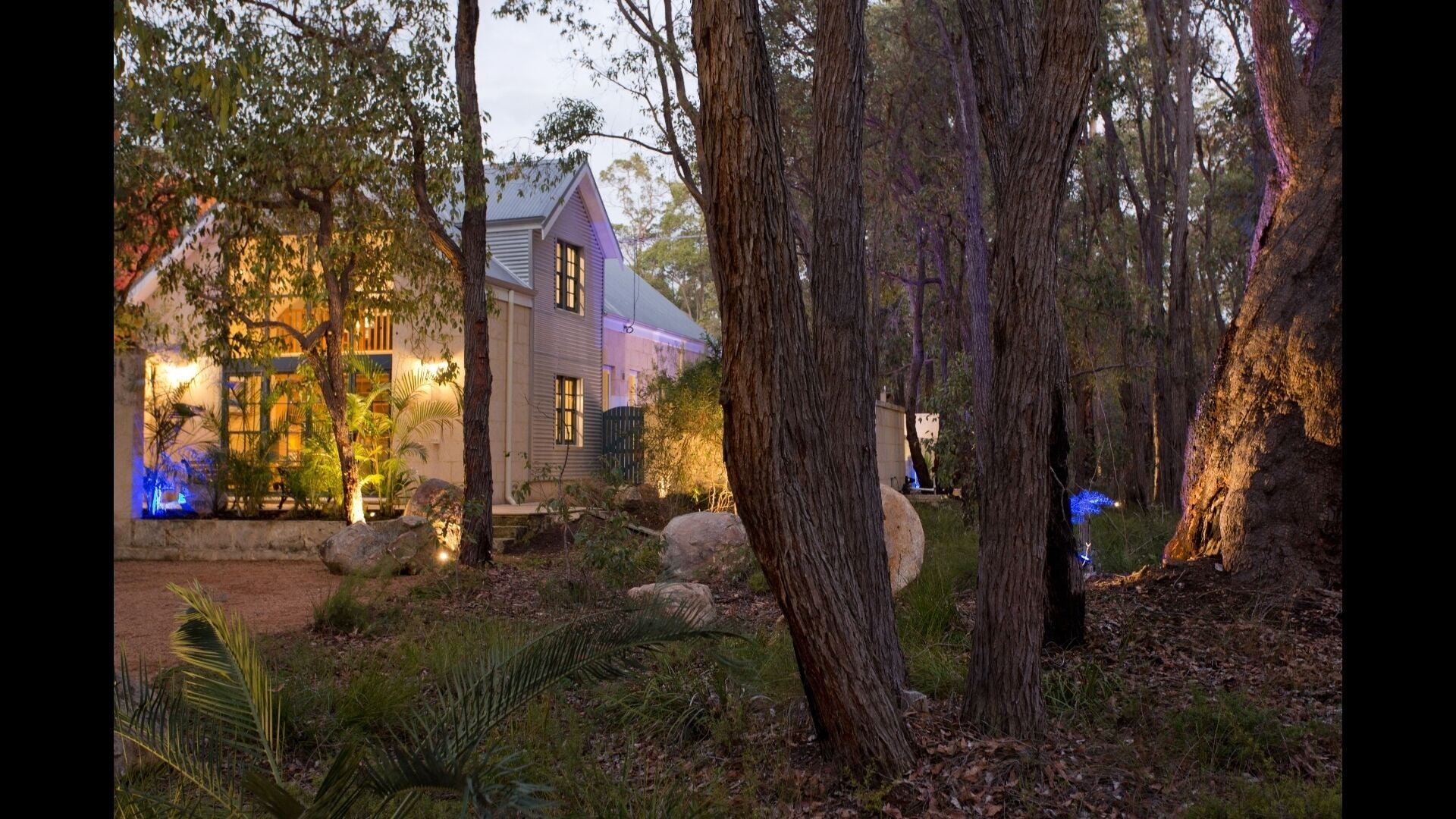 Chidlow, Lake Leschenaultia, Mountain Bike Track, Luxury Spa, Sauna Extra Cost