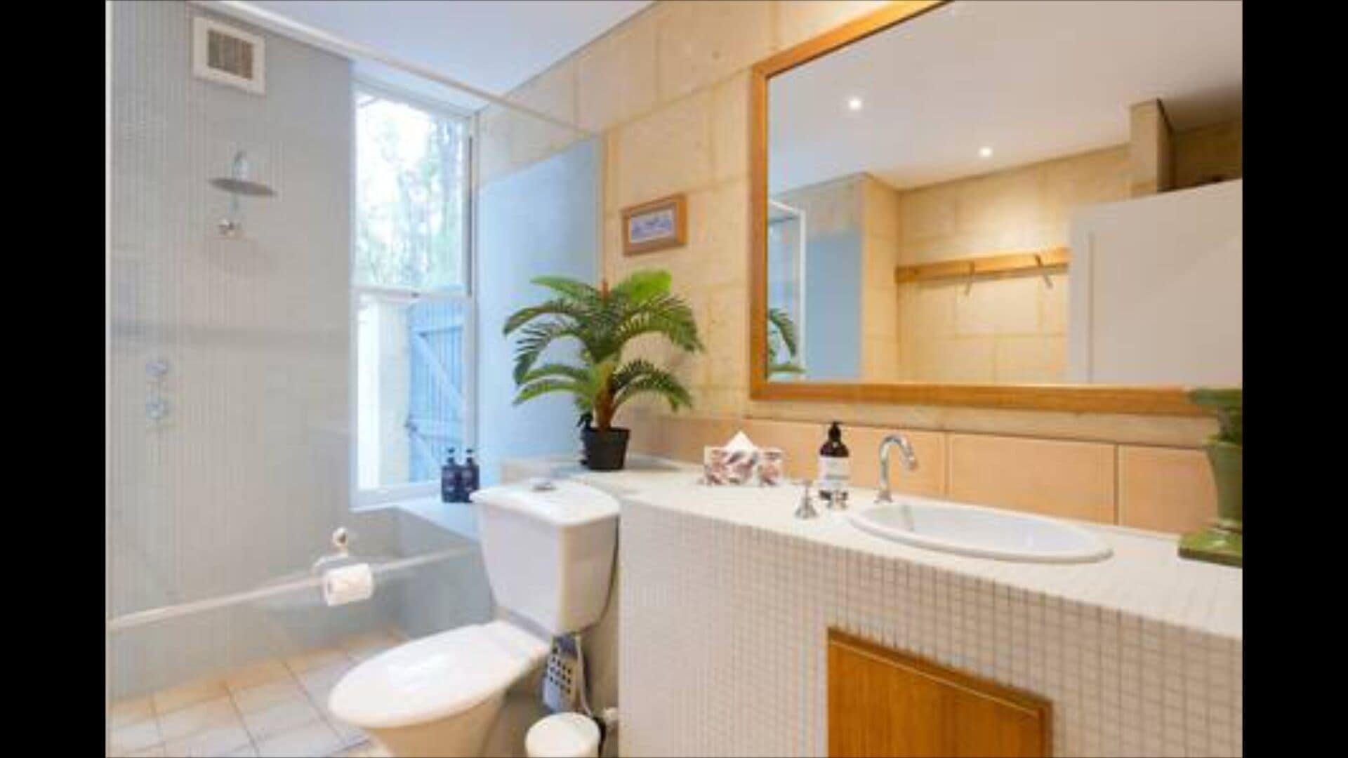 Chidlow, Lake Leschenaultia, Mountain Bike Track, Luxury Spa, Sauna Extra Cost