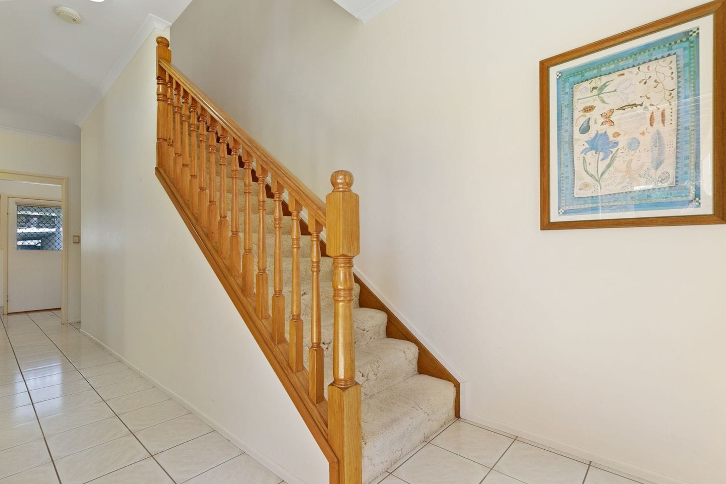 The Flappery - Burrum Heads- Close To Beach - 3br- Large Yard