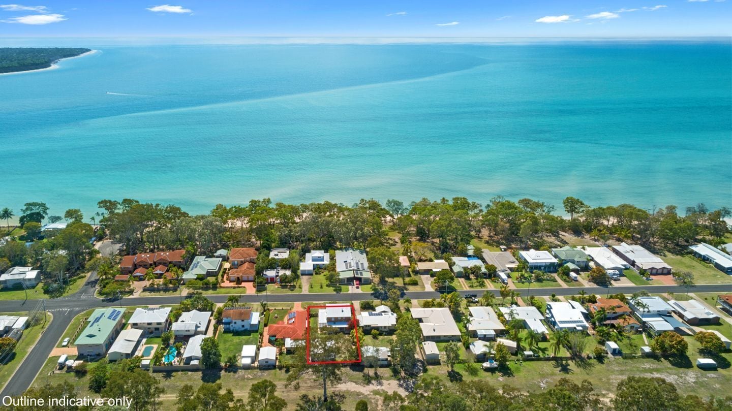 The Flappery - Burrum Heads- Close To Beach - 3br- Large Yard