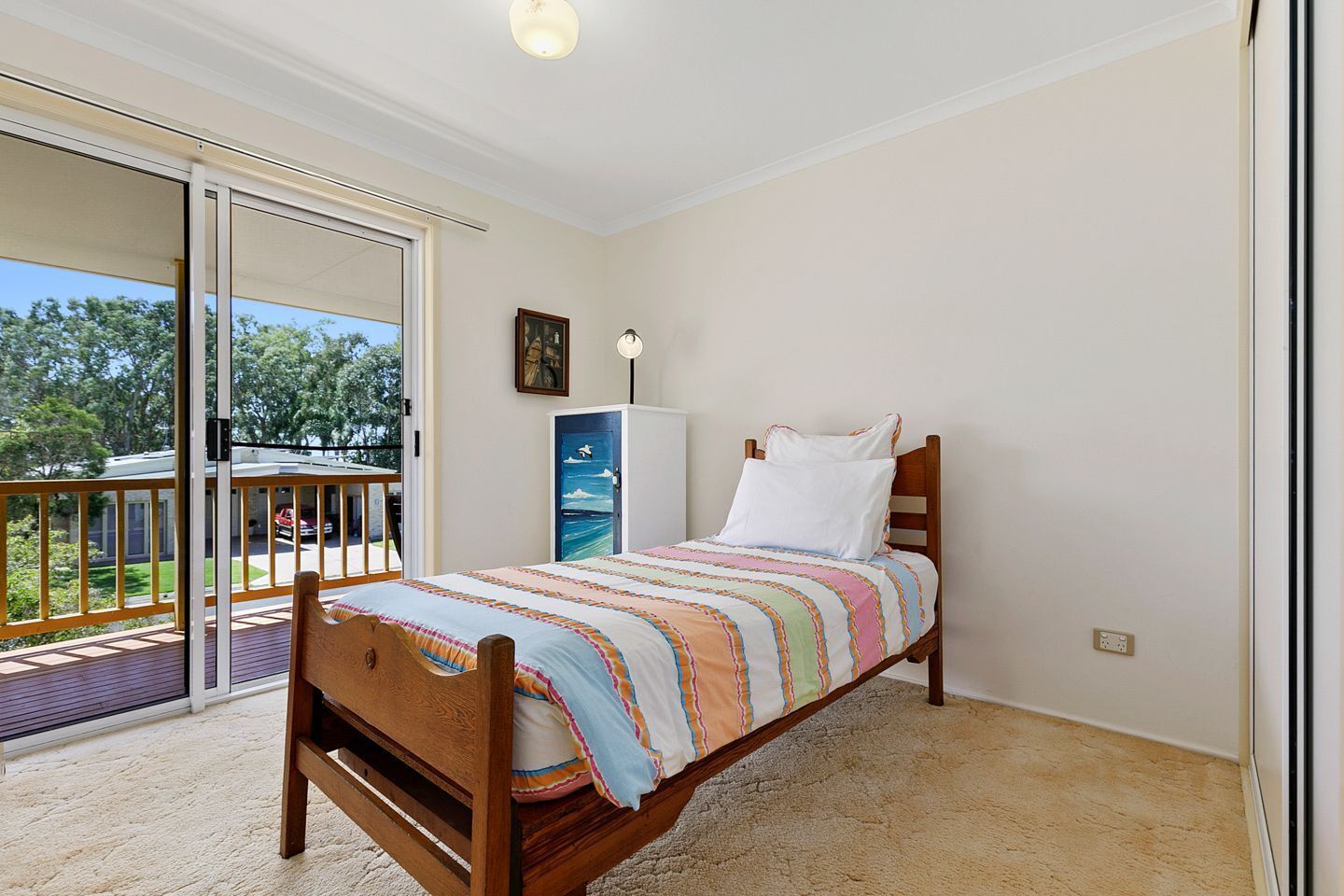 The Flappery - Burrum Heads- Close To Beach - 3br- Large Yard