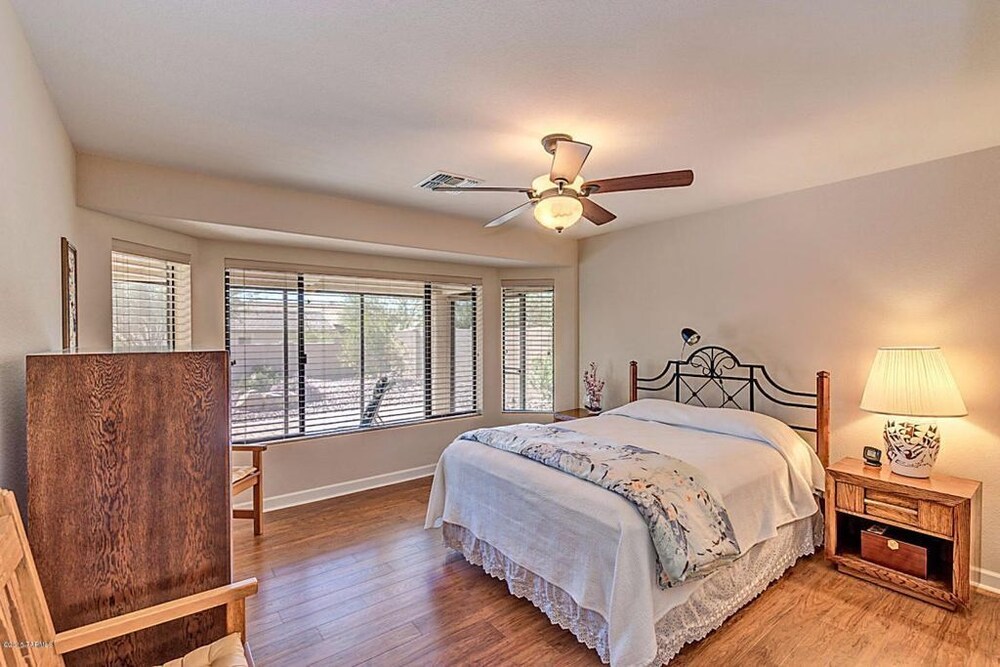 Beautiful Laredo with Mountain View Saddlebrooke Vrbo