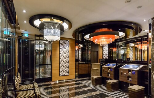 Hotels Near Ntt Docomo Yoyogi Building Find Cheap C63 - 