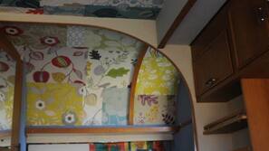 Fridge, oven, hob, coffee/tea maker