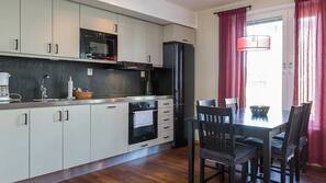 Fridge, microwave, oven, dishwasher