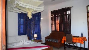 1 bedroom, iron/ironing board, linens