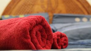 Coffre-forts dans les chambres, bureau, Wi-Fi gratuit, draps fournis