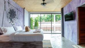 Egyptian cotton sheets, premium bedding, memory foam beds, minibar